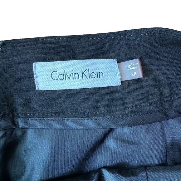 Calvin Klein Classic Timeless Black pencil skirt lined rear zipper size 2 Petite - Picture 2 of 6